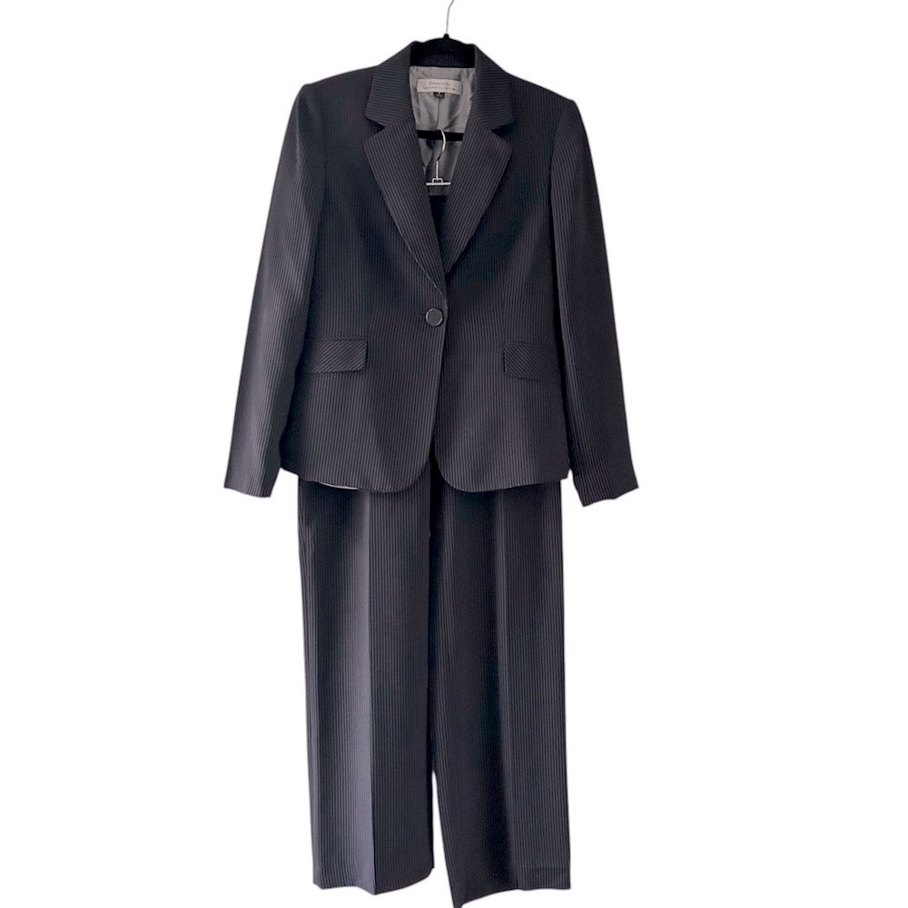 Tahari Pinstripe Pant Suit Jacket Single Button Lined